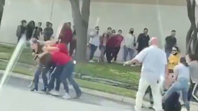 Pelea en tienda departamental