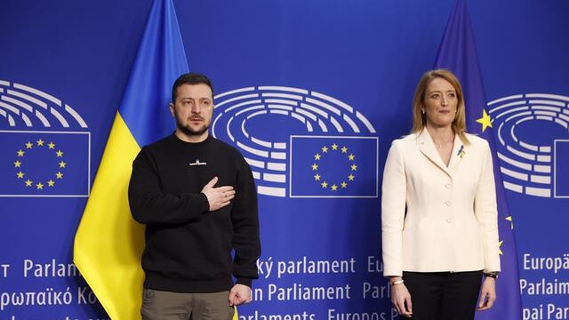 Volodímir Zelenski llega a Bruselas al Parlamento Europeo