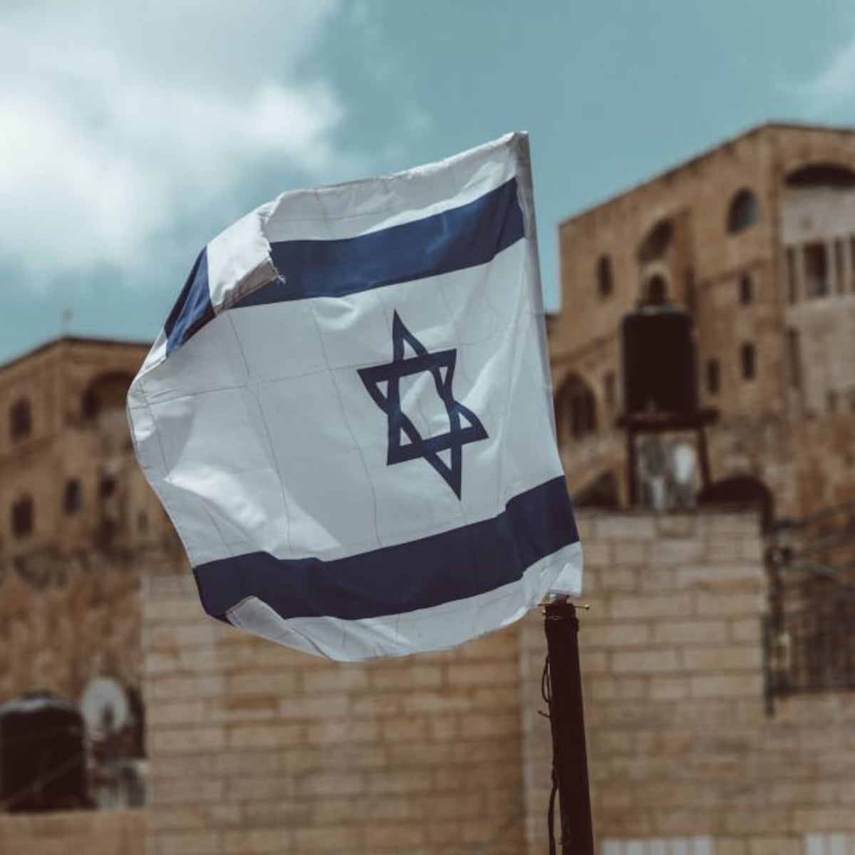 Israel aprueba pena de muerte para palestinos en Cisjordania; la califican de racista