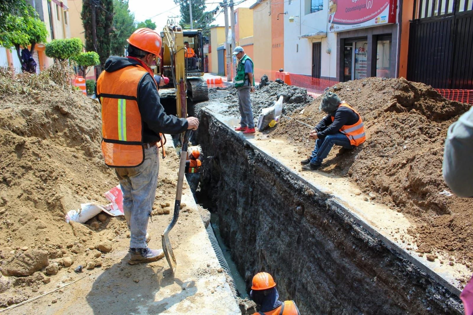 Más de mil 300 fugas han sido reparadas en la administración de Lourdes Paz