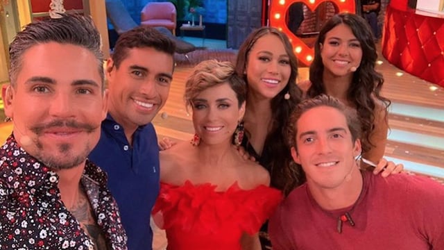 Parte del elenco de Enamorándonos