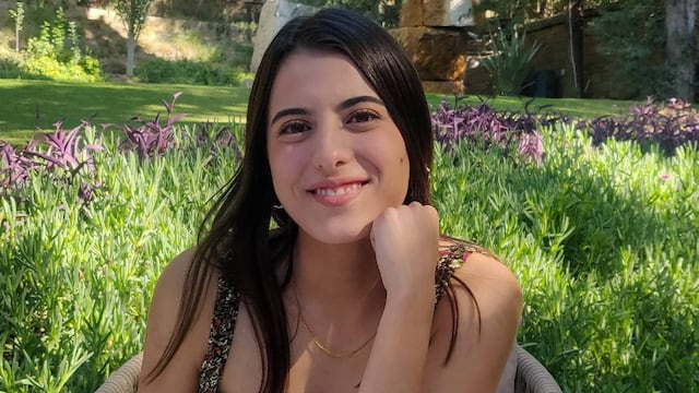 Valeria Bermea, esposa de Edgar se cae
