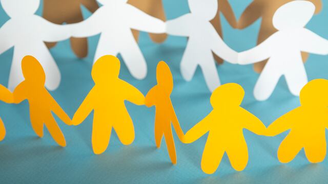 La cohesión social es un copcepto que se refiere a la eficiencia de mecanismos de inclusión social.