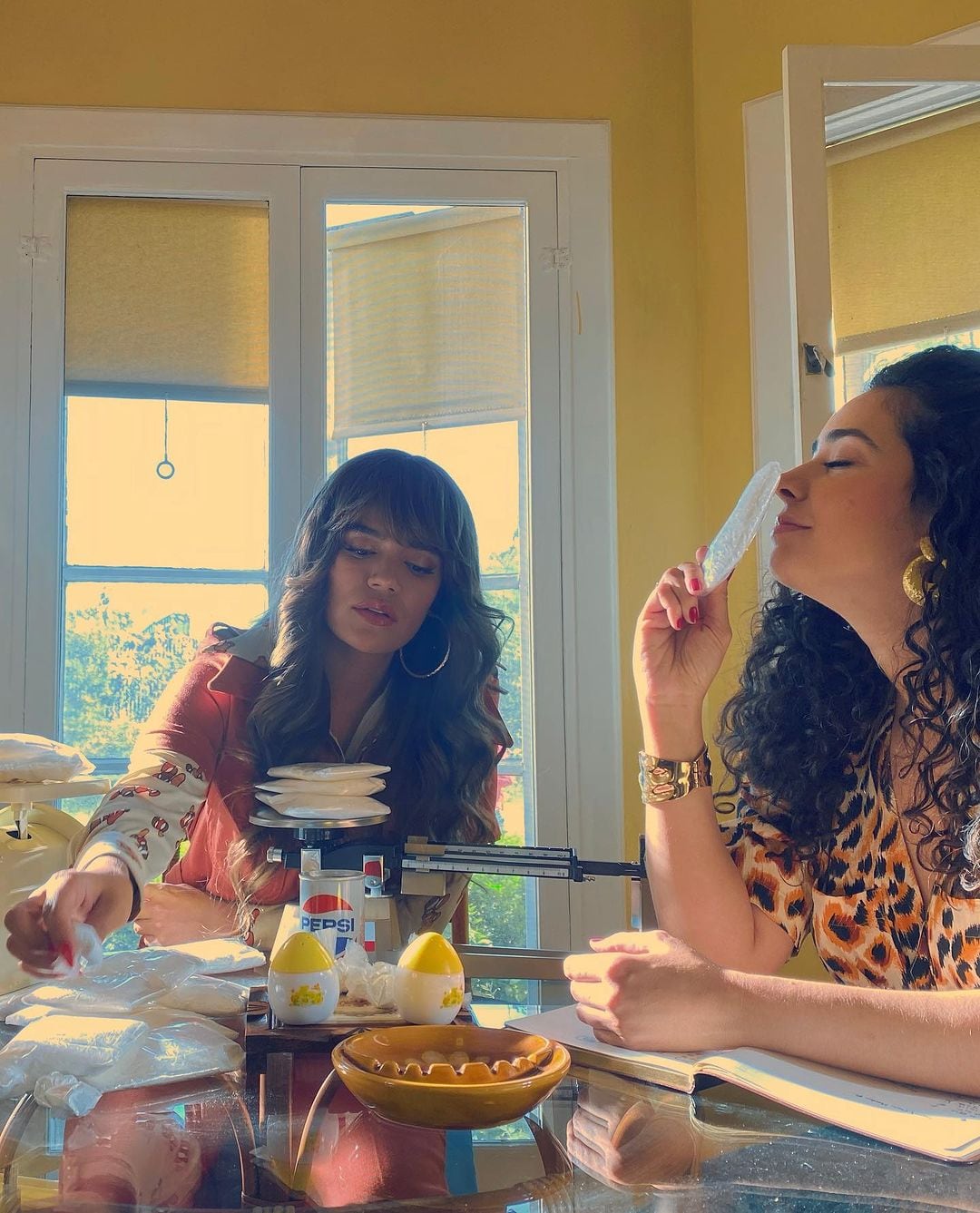 Karol G como Carla en la serie de Griselda Blanco de Netflix