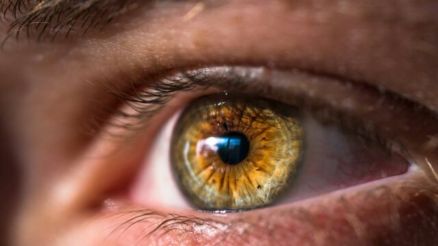 Resequedad ocular, síntoma del síndrome de Sjögren