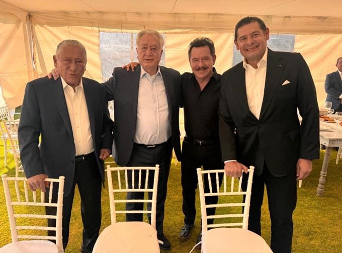 Estos políticos asistieron al cumpleaños de Manuel Bartlett