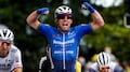 Eddy Merckx celebra el récord de Mark Cavendish en el Tour de Francia