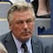 Alec Baldwin se disculpa tras matar accidentalmente Halyna Hutchins