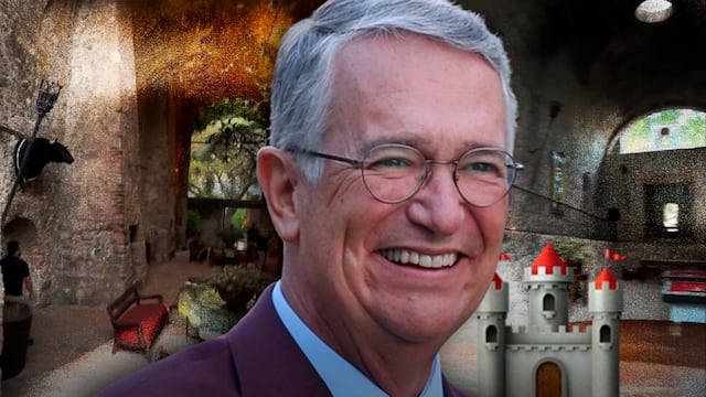 Ricardo Salinas Pliego presume su Hacienda en video