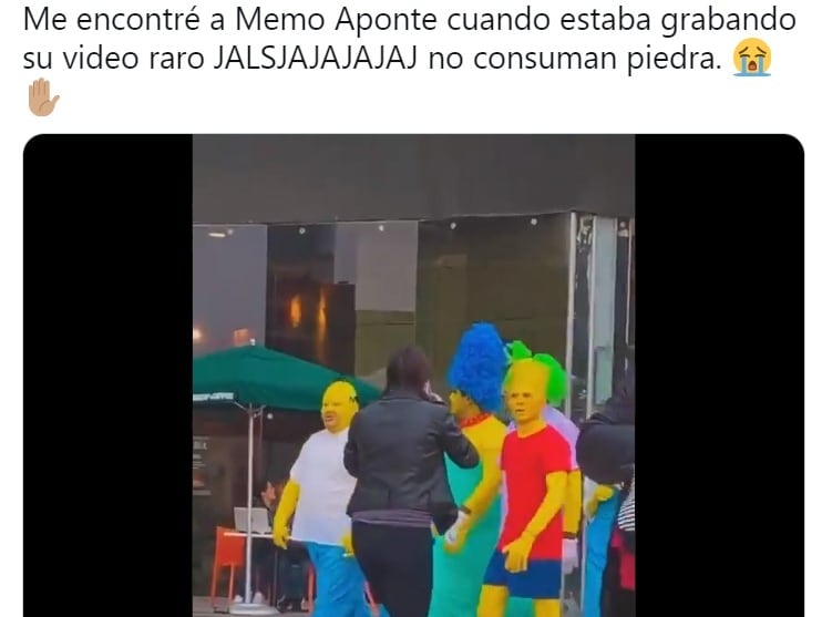 Memo Aponte disfrazado como Bart Simpson