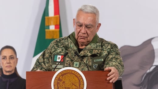 Portada sicaria del diario Reforma contra el Ejército mexicano