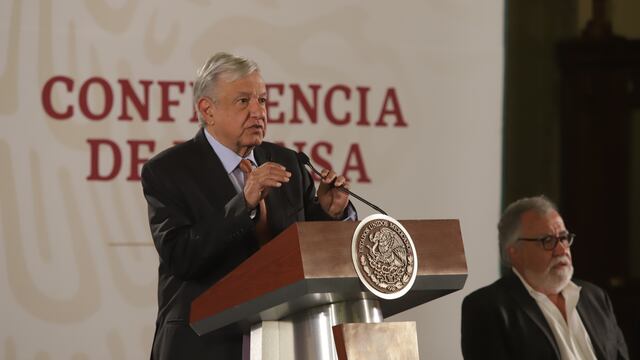 AMLO defiende a Manuel Bartlett