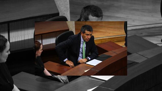 Constancio Carrasco Daza. Felicitación.