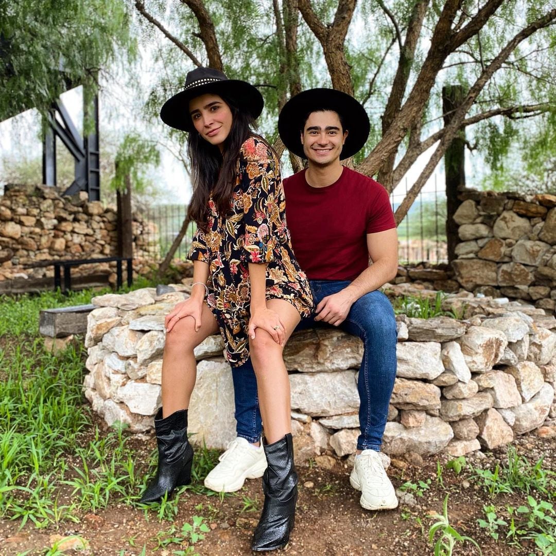 Michelle de Regil y novio Jacobo.