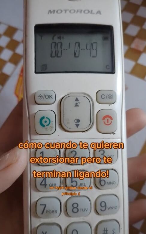 Llamada telefónica del extorsionador