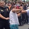 Alumno y maestro del IPN Zacatenco protagonizan pelea en la calle por malas reseñas