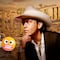Christian Nodal tiene 21 días para salvar la marca “El Forajido”