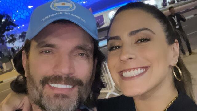 Julián Gil y Valeria Marín se comprometen en Qatar