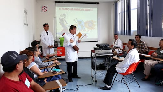 ISSSTE hace un llamado a evitar el tabaco en el Día Mundial de la EPOC