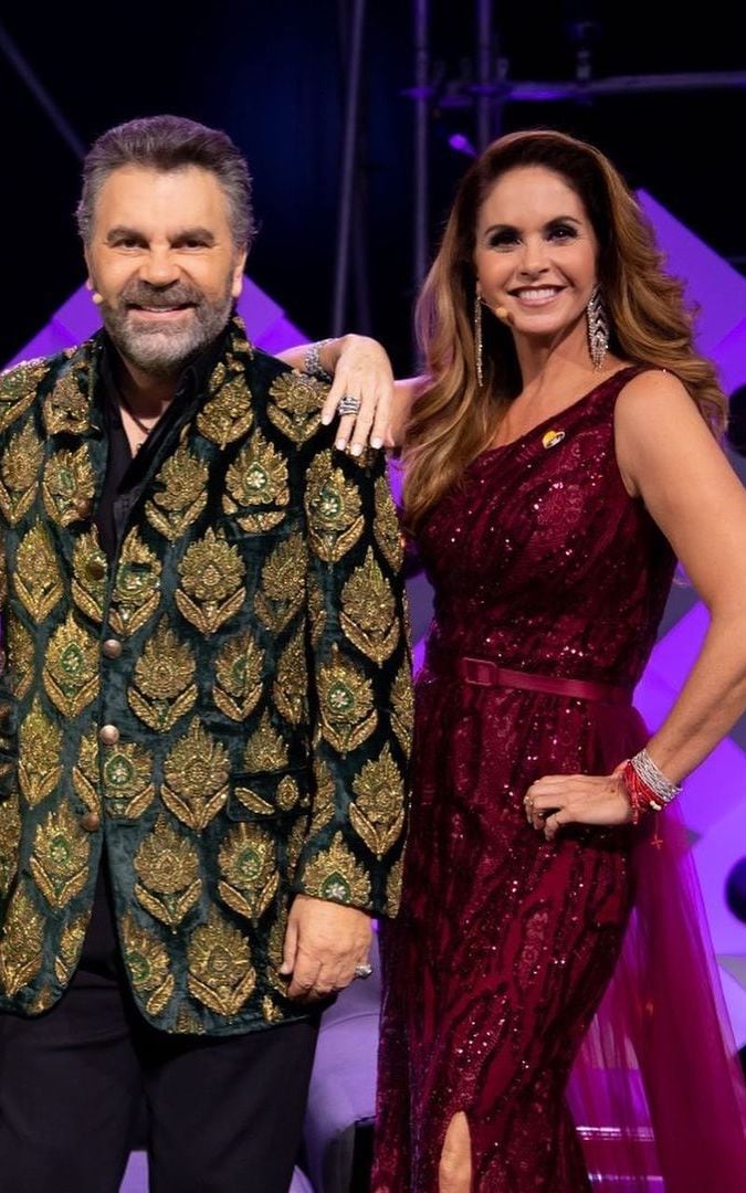 Lucero le reclama a Mijares por cantar ‘Si me tenías’