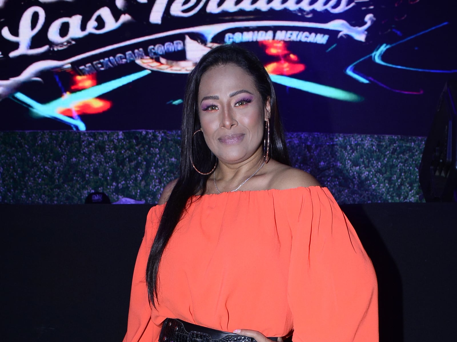 Toñita, cantante.
