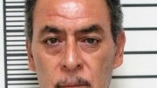 El profesor Narciso Mendoza Sánchez fue condenado a 32 años de prisión por cometer actos de atentados al pudor y corrupción de menores.