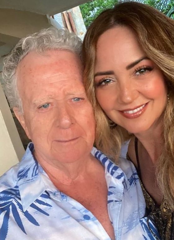 Andrea Legarreta y su papá