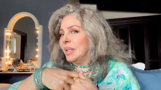 ¿Qué le pasa a Verónica Castro? Reaparece en silla de ruedas