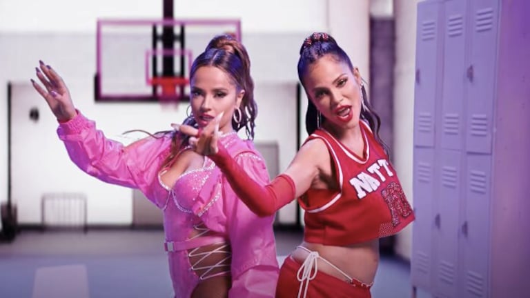 Natti Natasha y Becky G aparecen en top 10 de videos musicales de YouTube en 2021