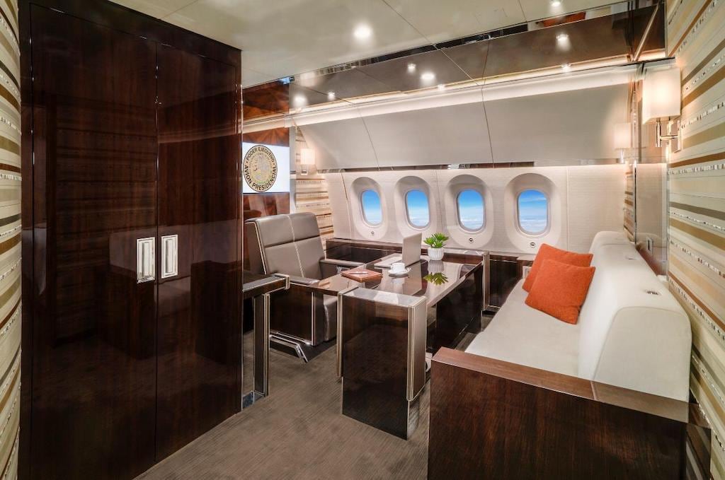 Así es el interior del Avión Presidencial