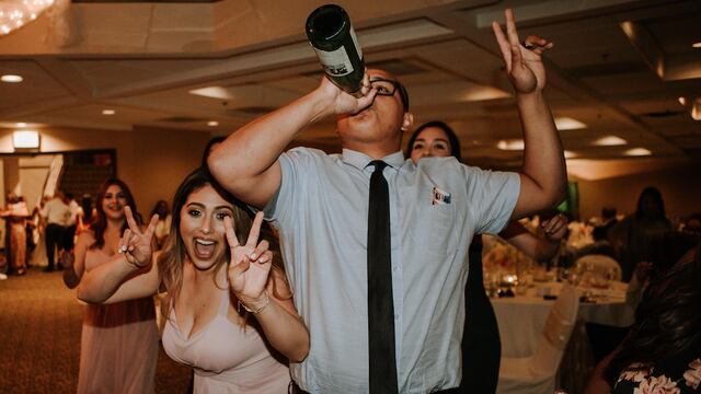 fiesta bebida alcohol