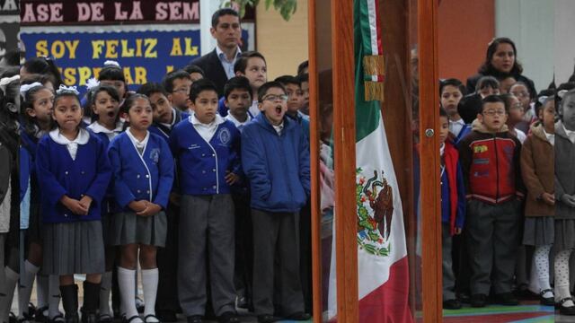Los presuntos delincuentes están solicitando el pago de un rescate por la liberación de ambos docentes.