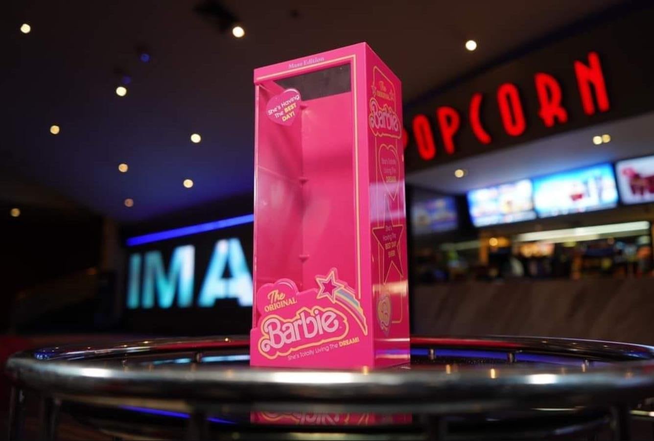 Palomera Barbie en Cinemex