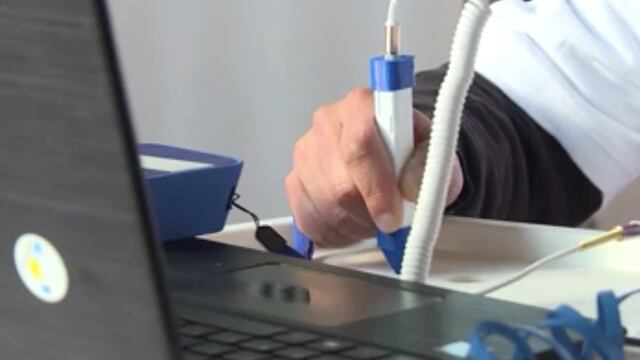 Lápiz para personas con discapacidad visual
