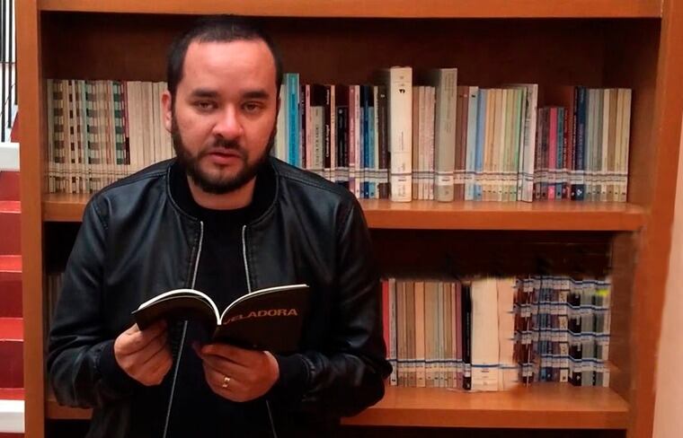 Christian Peña, ganador del premio Xavier Villaurrutia de Escritores para Escritores 2023