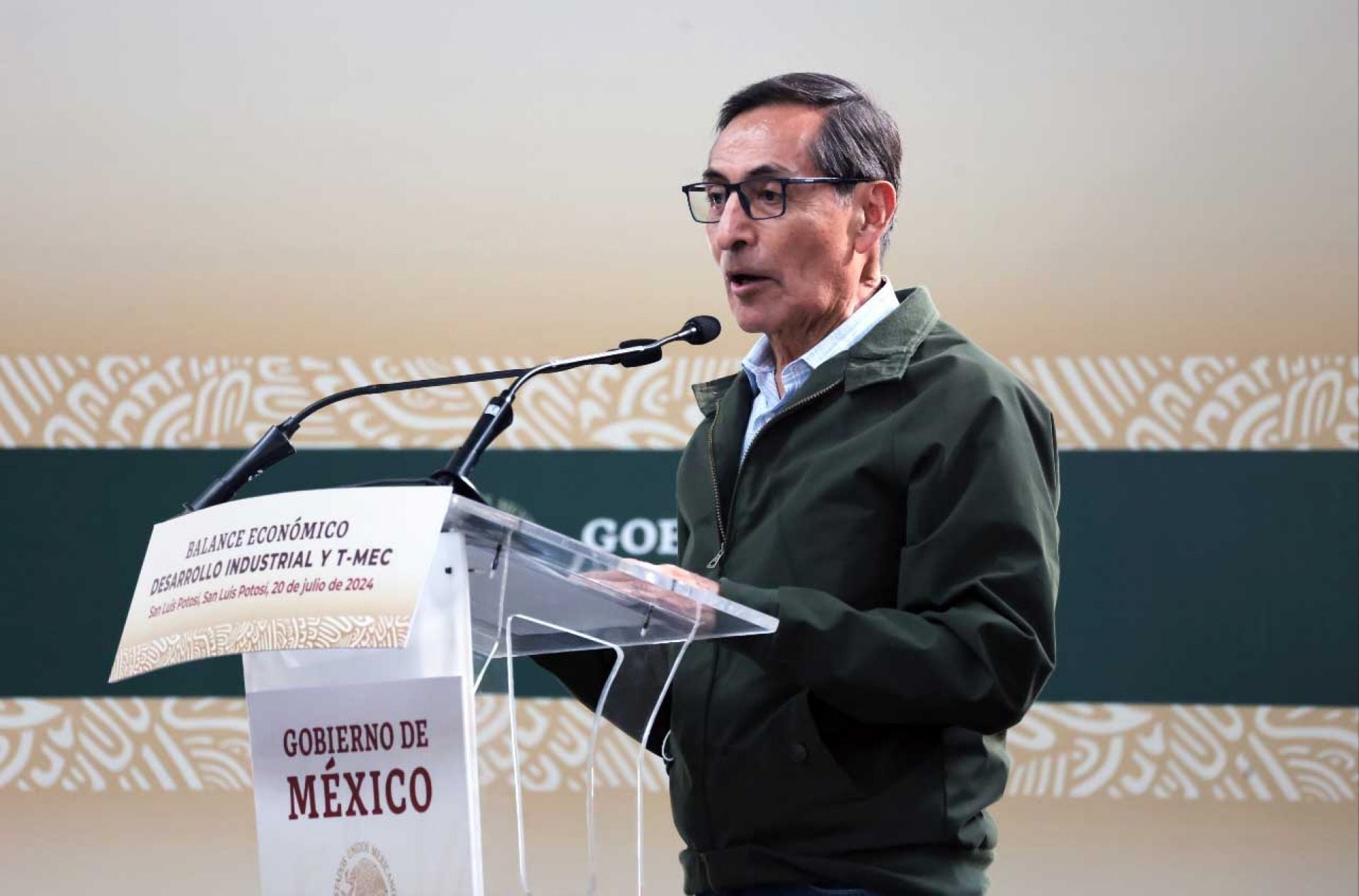 Rogelio Ramírez de la O, secretario de Hacienda y Crédito Público