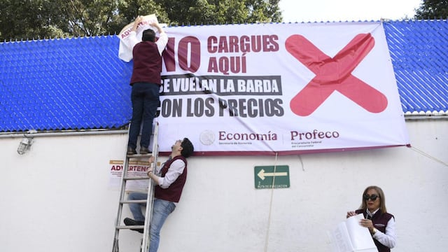 Profeco coloca mantas en gasolineras con precios excesivos