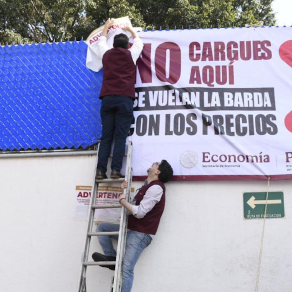 Profeco exhibe gasolineras “que se vuelan la barda” con los precios
