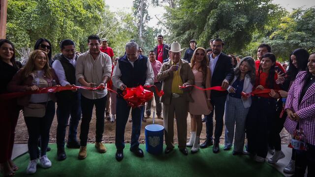 Rubén Rocha inaugura paquete de obras sociales