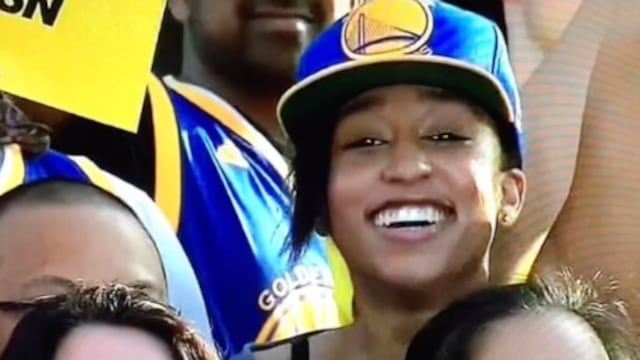 TikToker se reporta enferma para ir a partido de Warriors