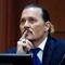 Aclaman a Johnny Depp a su salida del juicio contra Amber Heard (VIDEO)