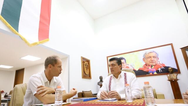 Rutilio Escandón Cadenas se reunió con Christian Skoog, representante en México de la Unicef.