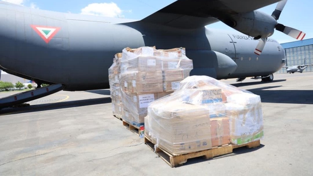 México envía 2 aviones con ayuda humanitaria para Haití