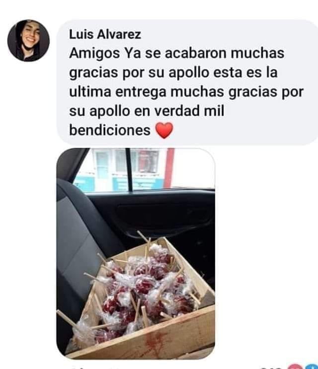 Prepara 1500 manzanas con caramelo, le cancelan el pedido y las redes se las compran
