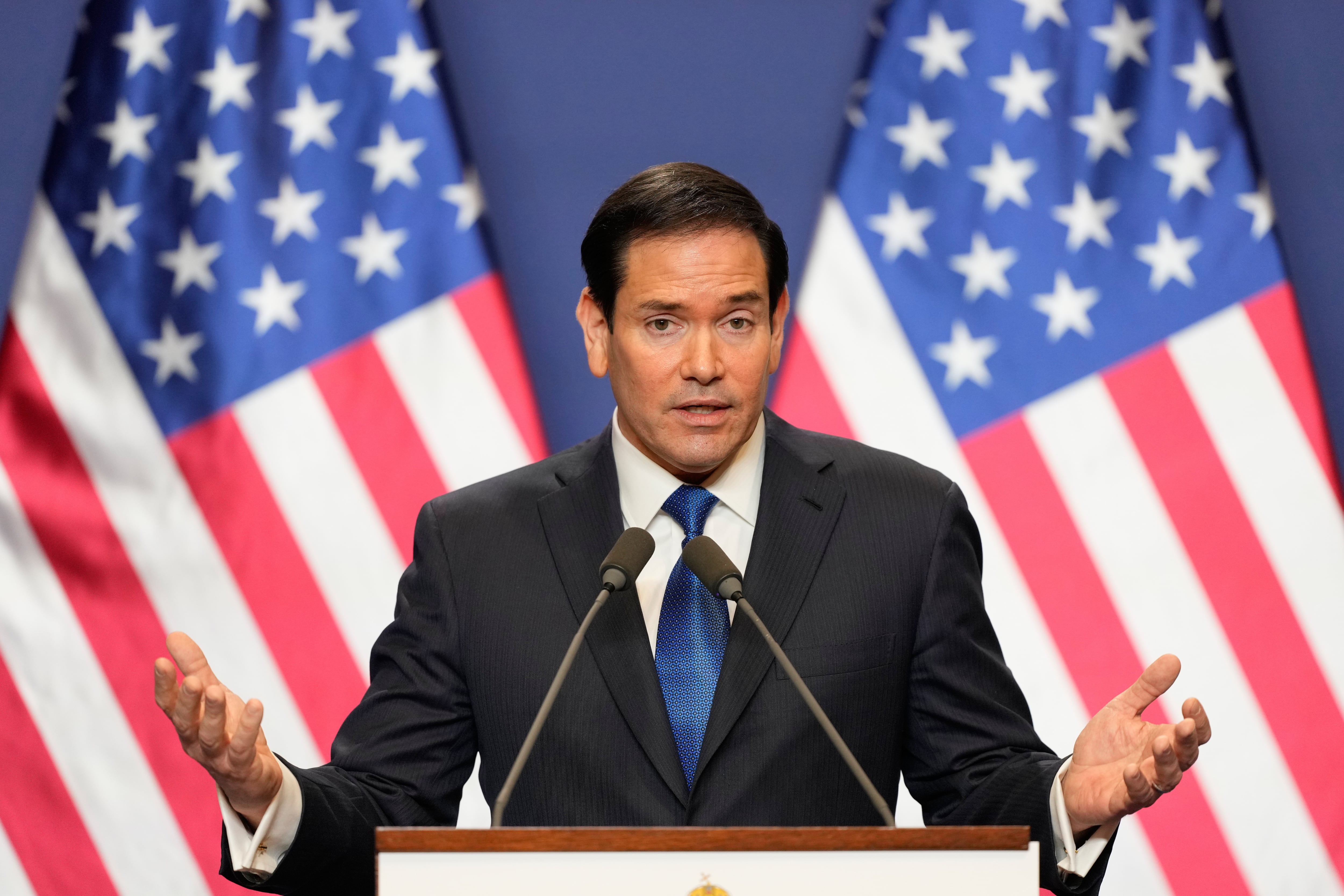 Rubio presiona a Irán por ciudadanos estadounidenses detenidos