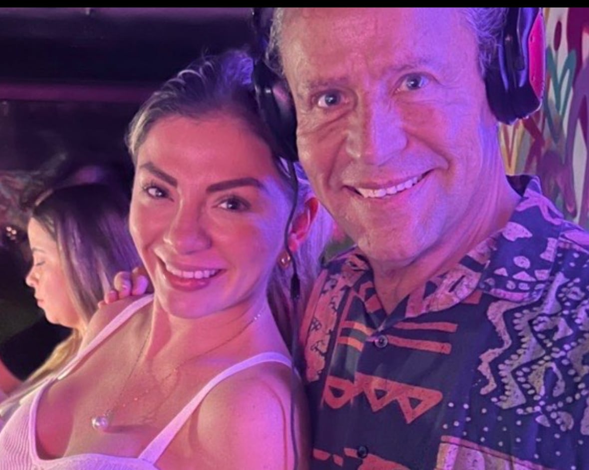 Alfredo Adame coquetea con una mujer muy parecida a Magaly Chávez
