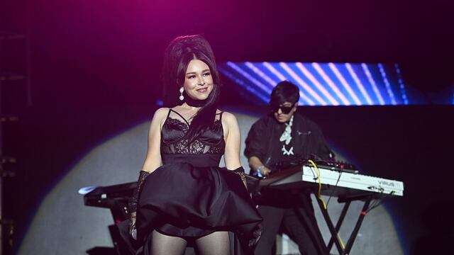 El regreso de Belanova decepciona a sus fans porque en vivo suenan bien feo, se quejan (VIDEO)