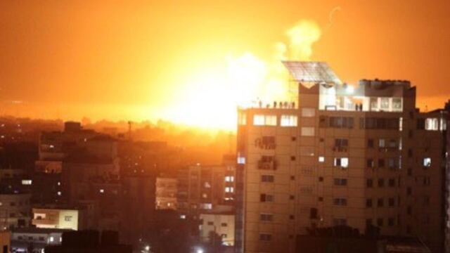 Israel ataca la franja de Gaza en Ramadán.