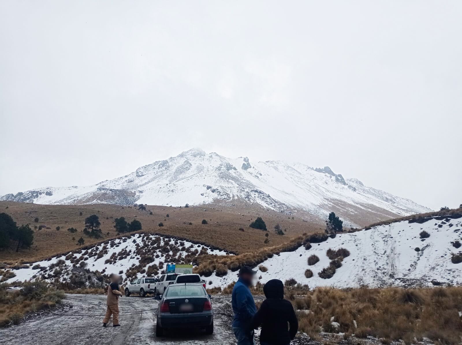 Autoridades frenan acceso ilegal al Nevado de Toluca