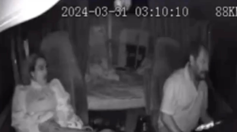 ¿Trailero viajó con una mujer fantasma a Monterrey? Esto sabemos